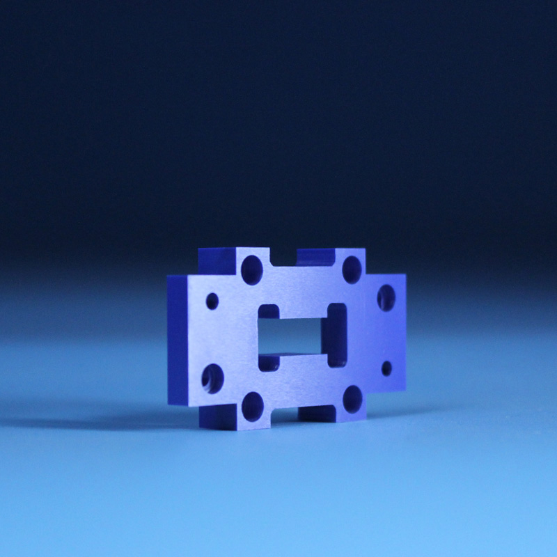 Pièces structurelles en céramique de zircone bleue